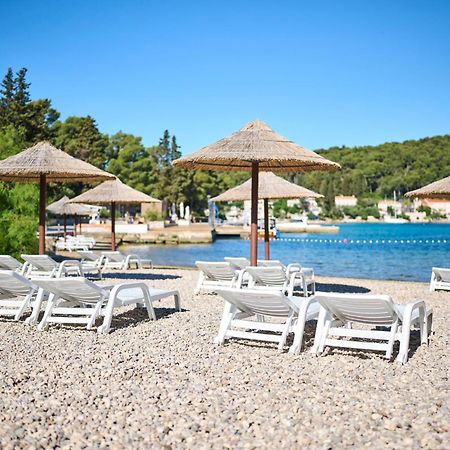 Aminess Planet Camping Holiday Homes Port9 Korcula Town Luaran gambar
